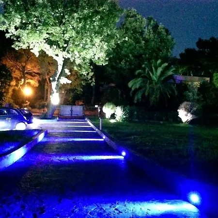 Dodici Lune Panzió Marina dʼAndora