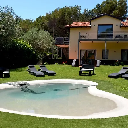 Bed & Breakfast Dodici Lune