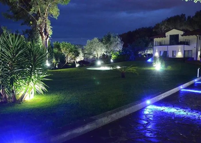 Bed & Breakfast Dodici Lune 4*