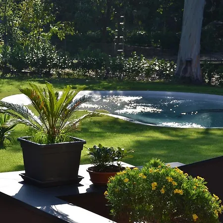 לינה וארוחת בוקר Dodici Lune 4*