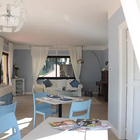 فندق مبيت وإفطار Dodici Lune Marina dʼAndora
