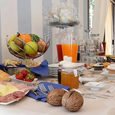 לינה וארוחת בוקר Dodici Lune